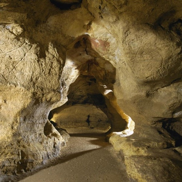 Visite de la Grotte de Pair-non-Pair